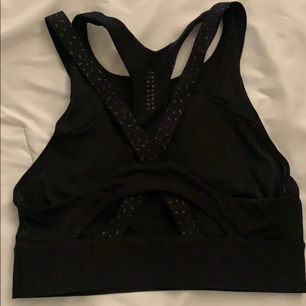 Lululemon sports top